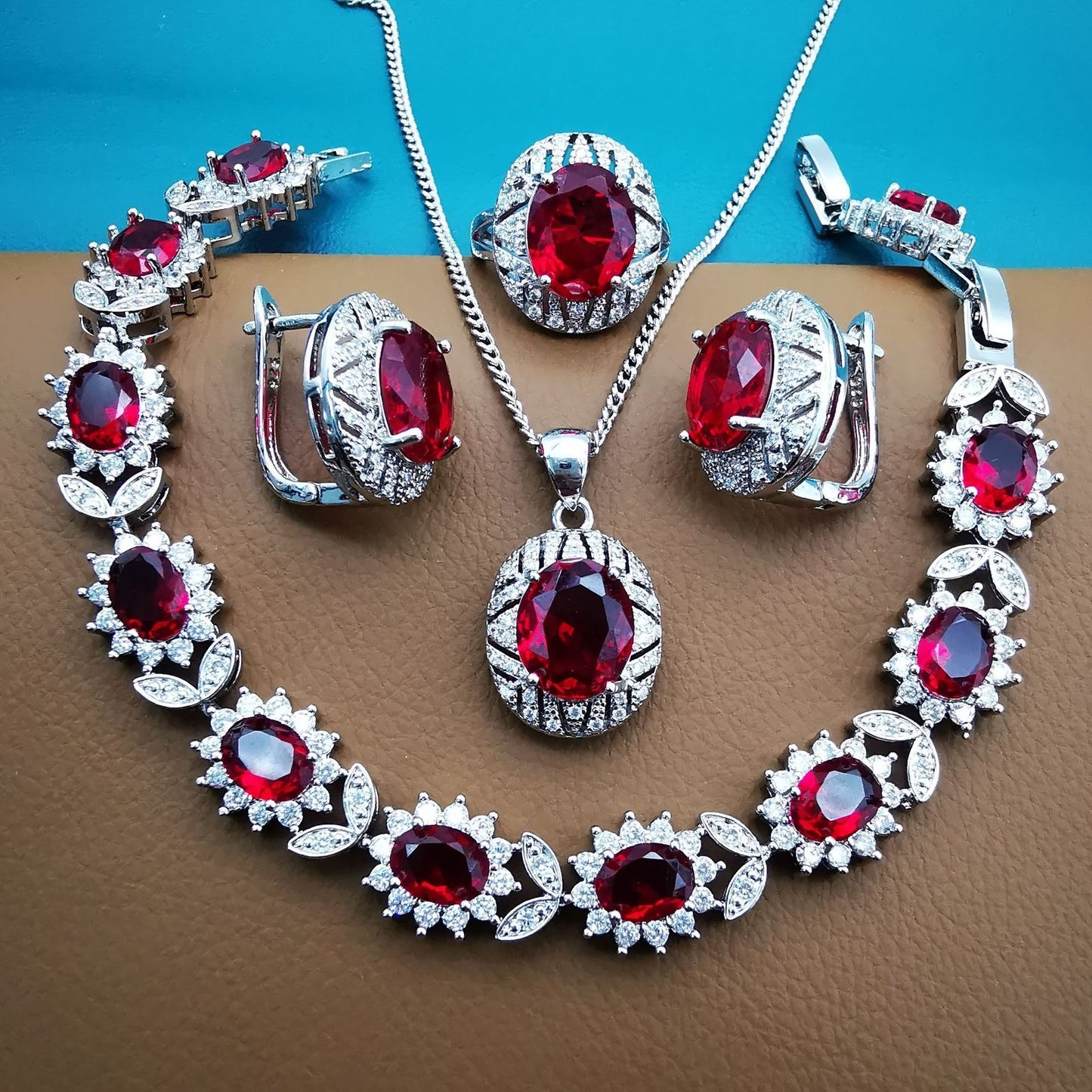Royal Sap Jewlery Suit