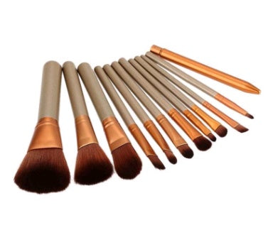 12-Piece Makeup Brush Set – Elegant Iron Box Edition